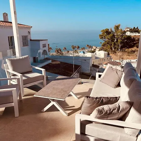 Apartmán A2405 Modern 2 Bed 2 Bath Penthouse Burriana Nerja