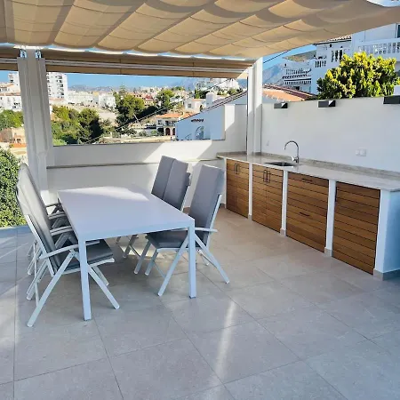 Apartmán A2405 Modern 2 Bed 2 Bath Penthouse Burriana *