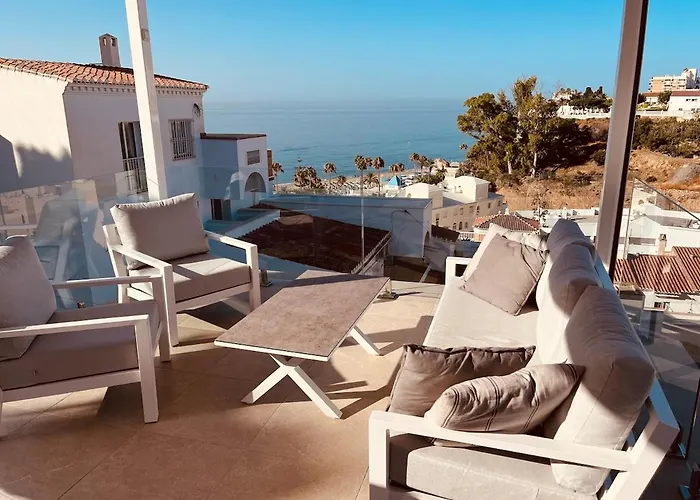 Apartmán A2405 Modern 2 Bed 2 Bath Penthouse Burriana Nerja